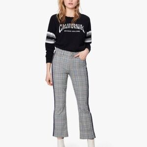 Mother Pants. the insider ankle. Color happy people read and drink coffee.